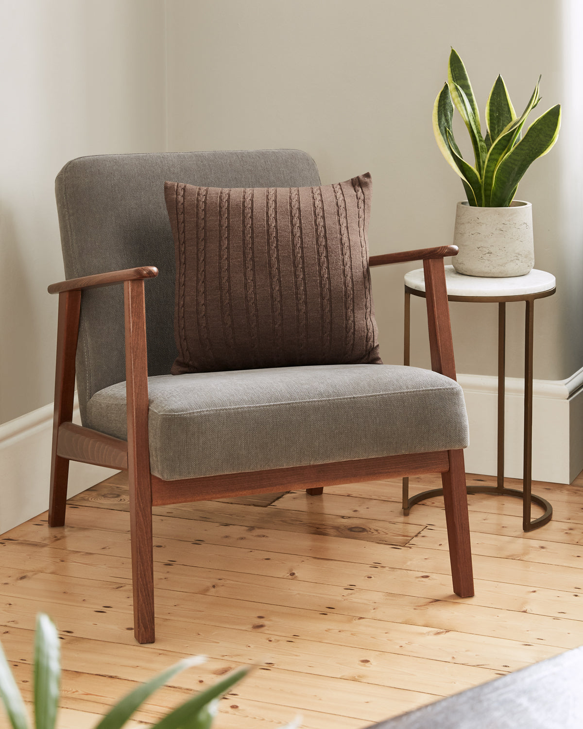 Cable Knit Cushion - 100% Brown Wool 45x45cm