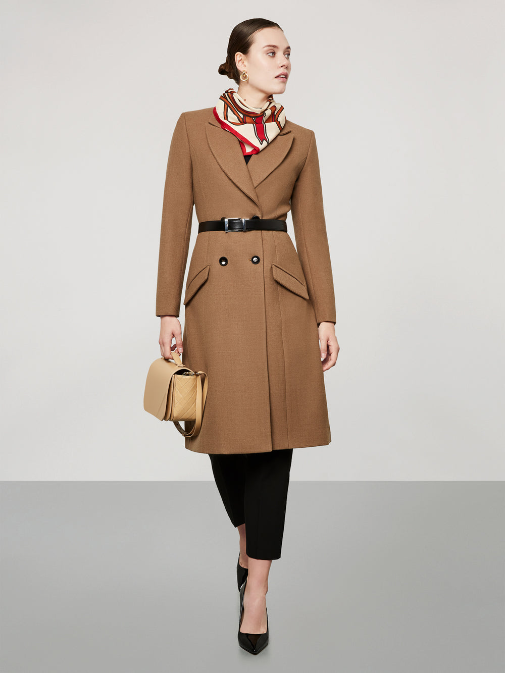 ZEVALISSEA – CLASSIC DOUBLE-BREASTED COAT